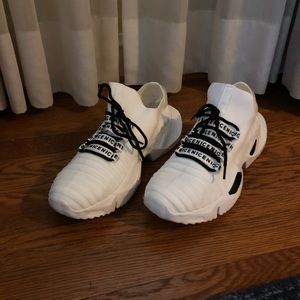 🏆HP🏆 MLO Hyper low top sneakers